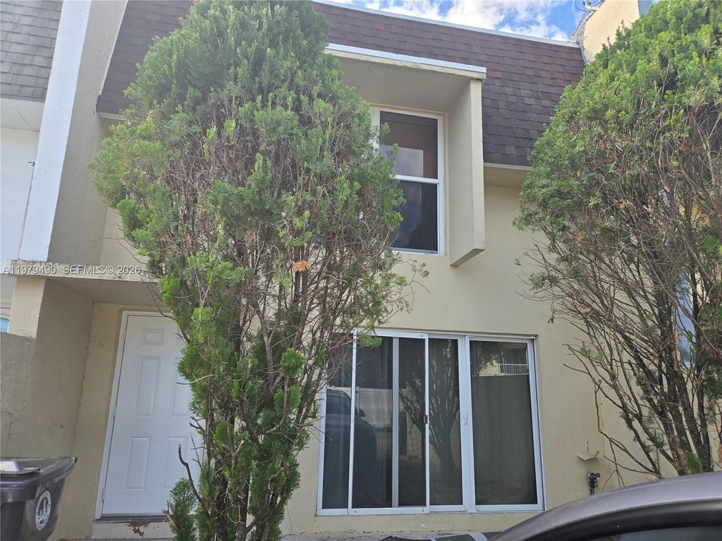 Photo of 6252 Highland Ct, North Lauderdale, FL 33068 (MLS # A11979490)