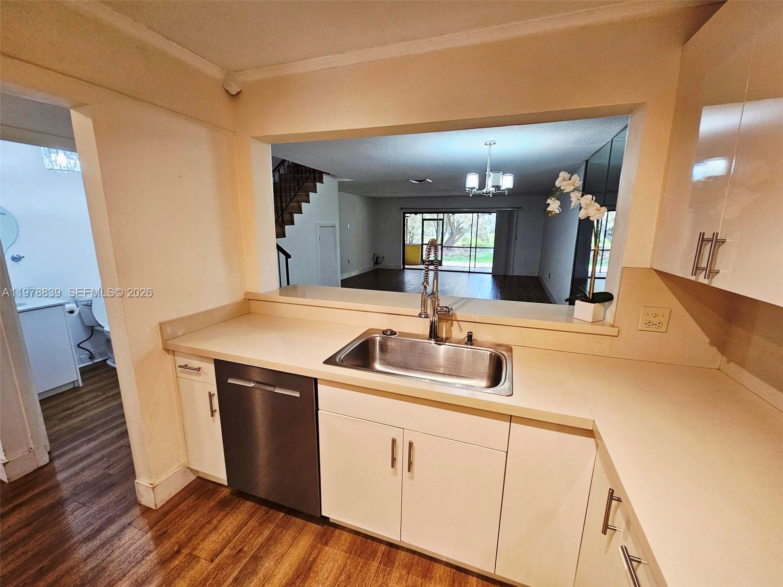 COSTA DEL SOL CONDO NO 1 - Residential Lease