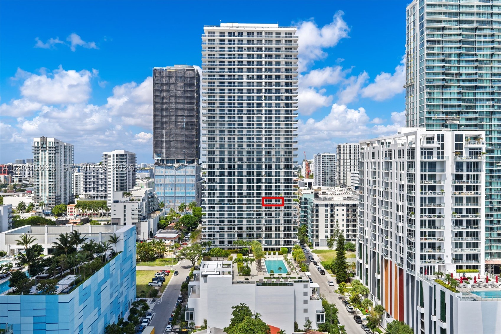 600 NE 27th St 1402