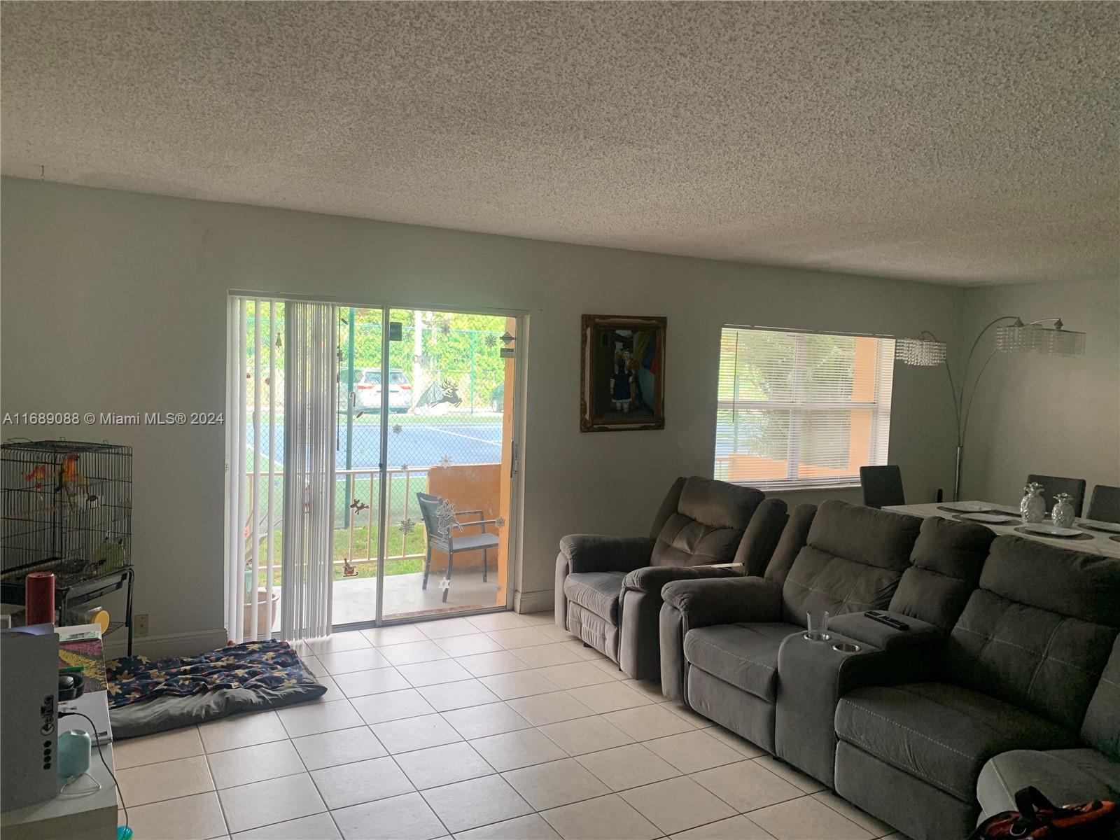 17911 Nw 68th Ave O104, Hialeah, Miami-Dade County, Florida - 2 Bedrooms  
2 Bathrooms - 