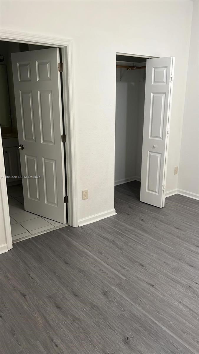 1953 Freeport Ln 1953