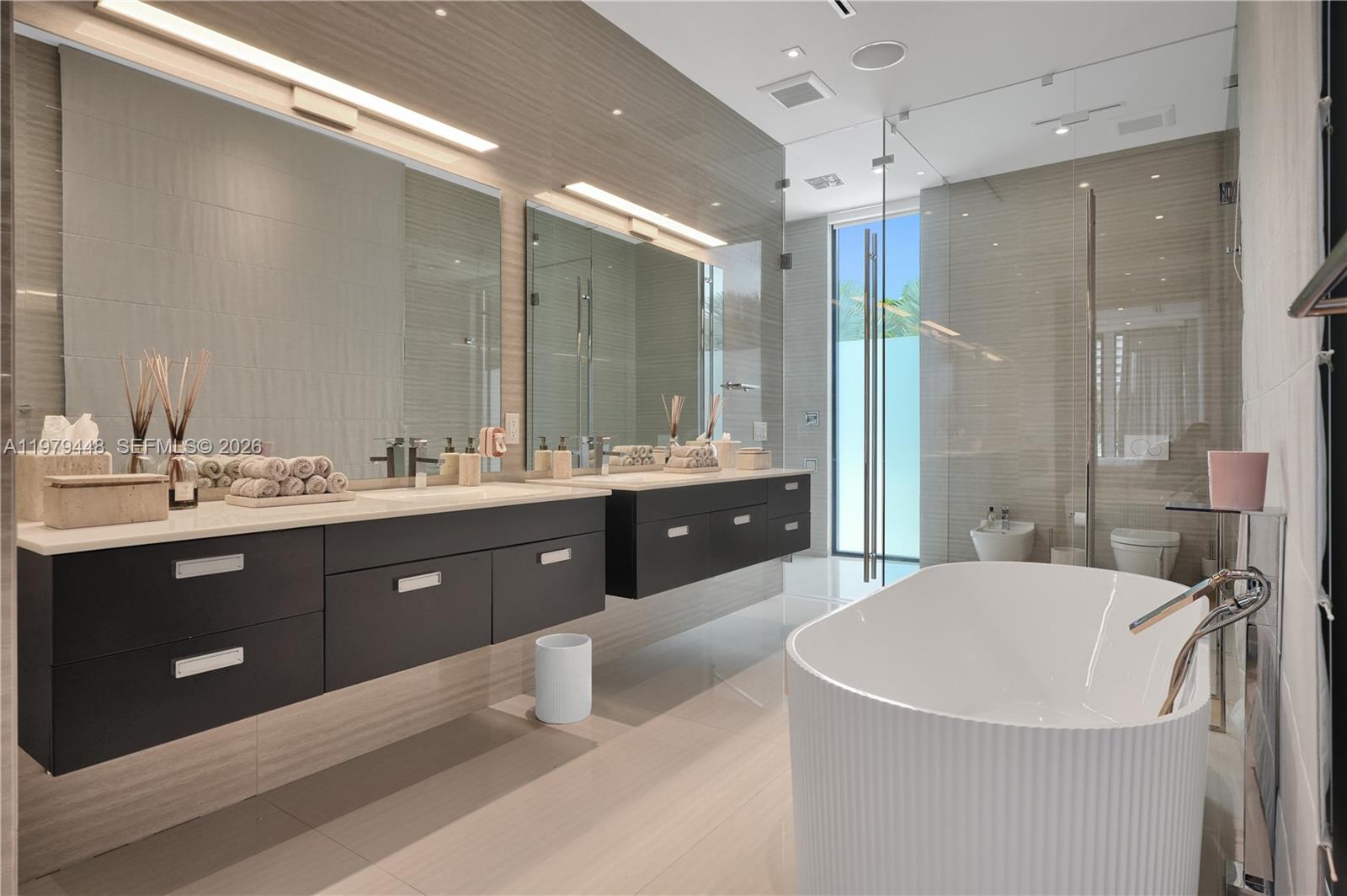 BEACH VIEW SUB - Residential Lease