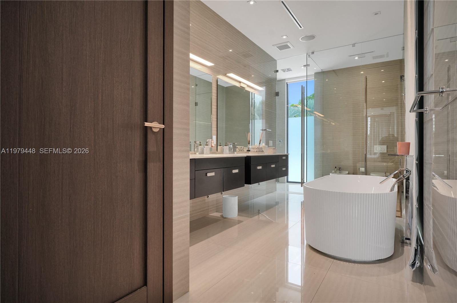 BEACH VIEW SUB - Residential Lease