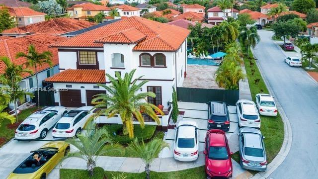 A B AT TAMIAMI TRAIL PHAS - Residential