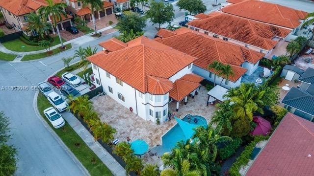 A B AT TAMIAMI TRAIL PHAS - Residential