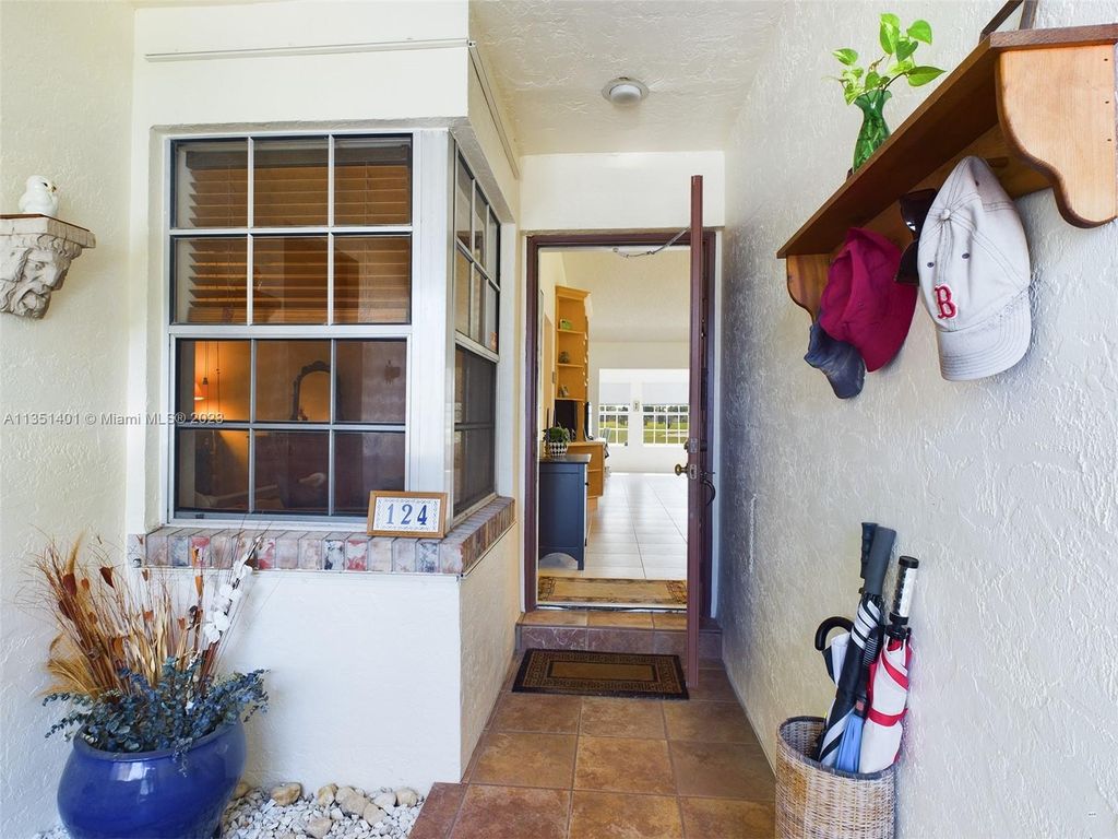 Photo of 124 Moccasin Trl S, Jupiter, FL 33458 (MLS # A11351401)