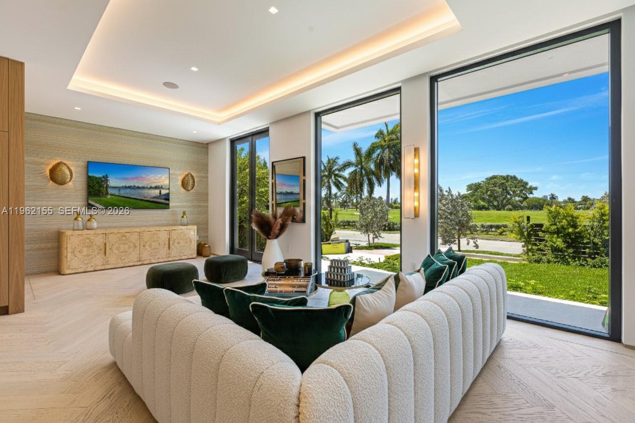 MID GOLF SUB - Residential