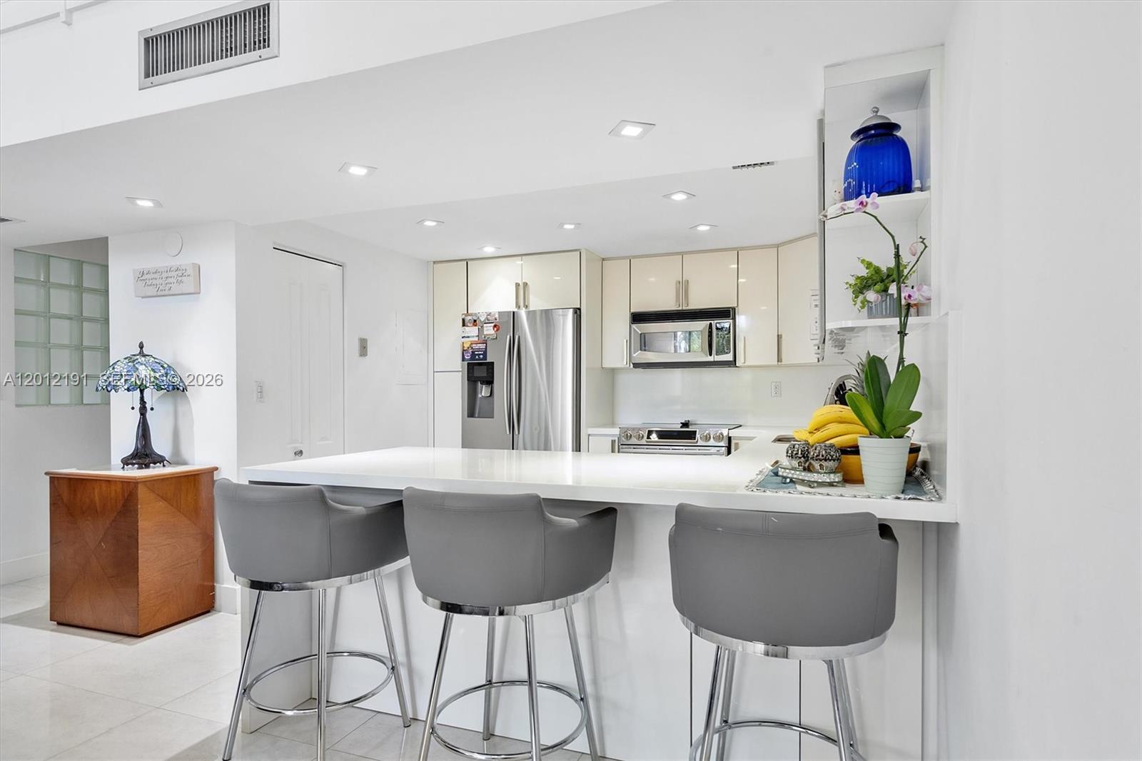 CORONADO CONDO- TOWER II - Residential
