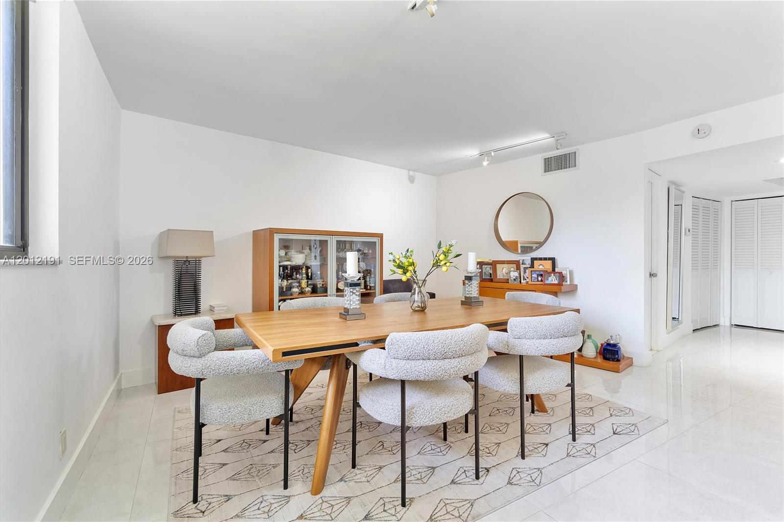 CORONADO CONDO- TOWER II - Residential