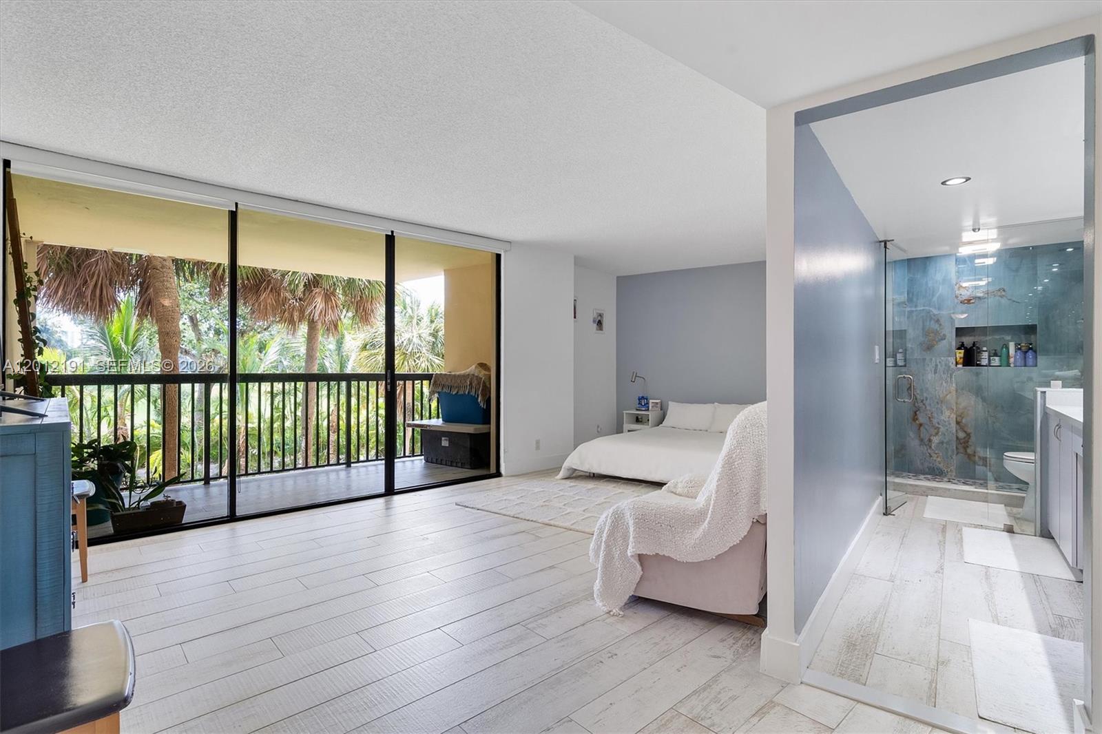 CORONADO CONDO- TOWER II - Residential