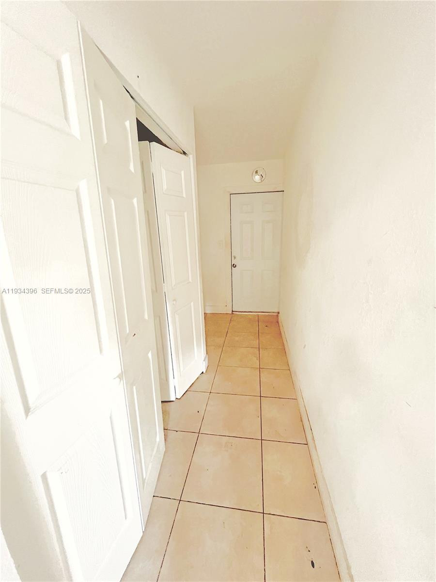 VILLAS DE MARBELLA CONDO - Residential Lease