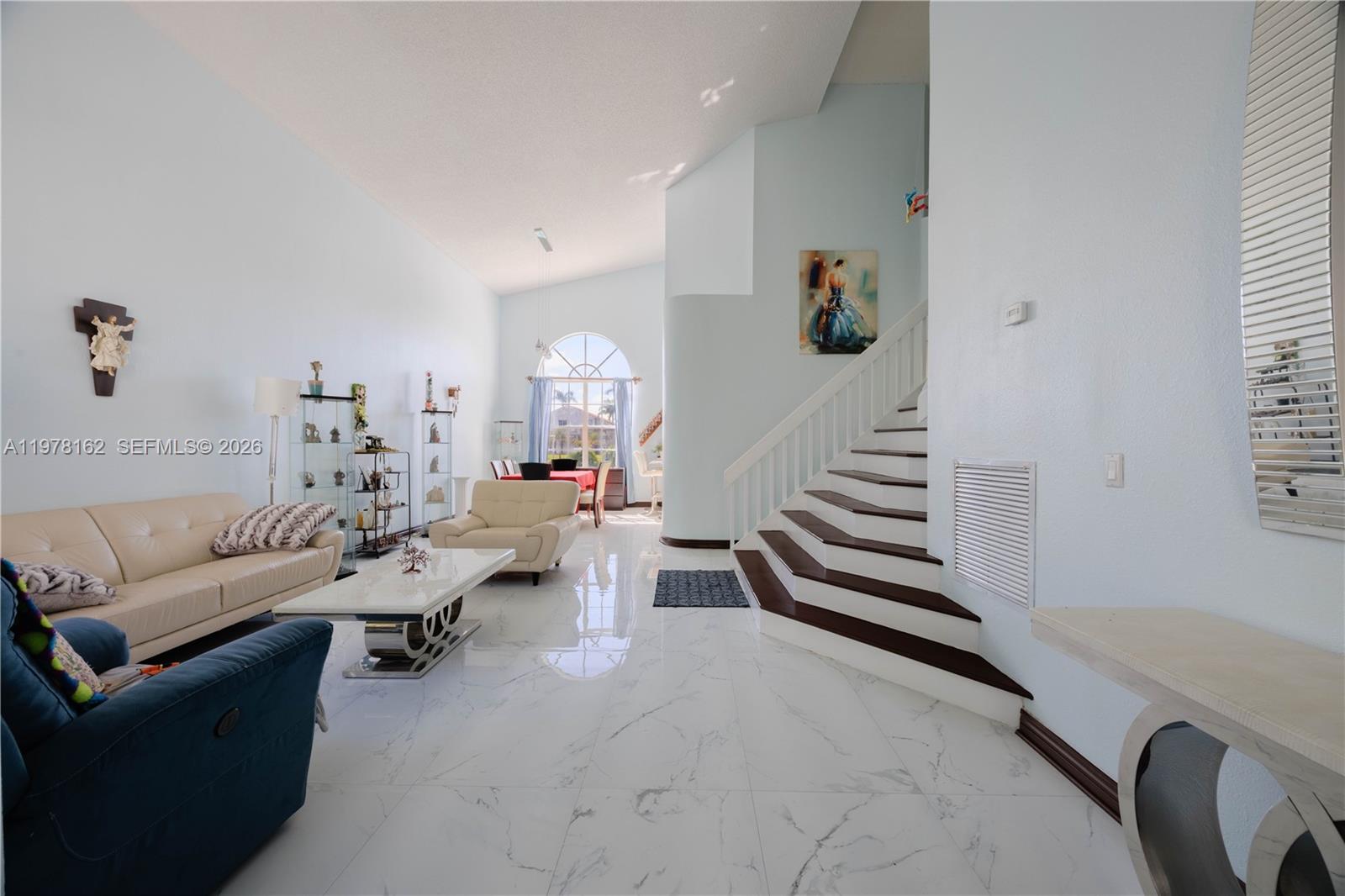 CHAPEL LAKE ESTATES - Residential