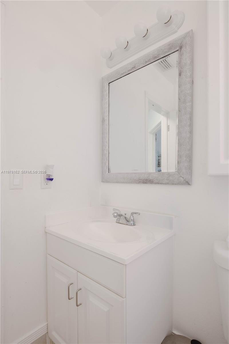 CHAPEL LAKE ESTATES - Residential