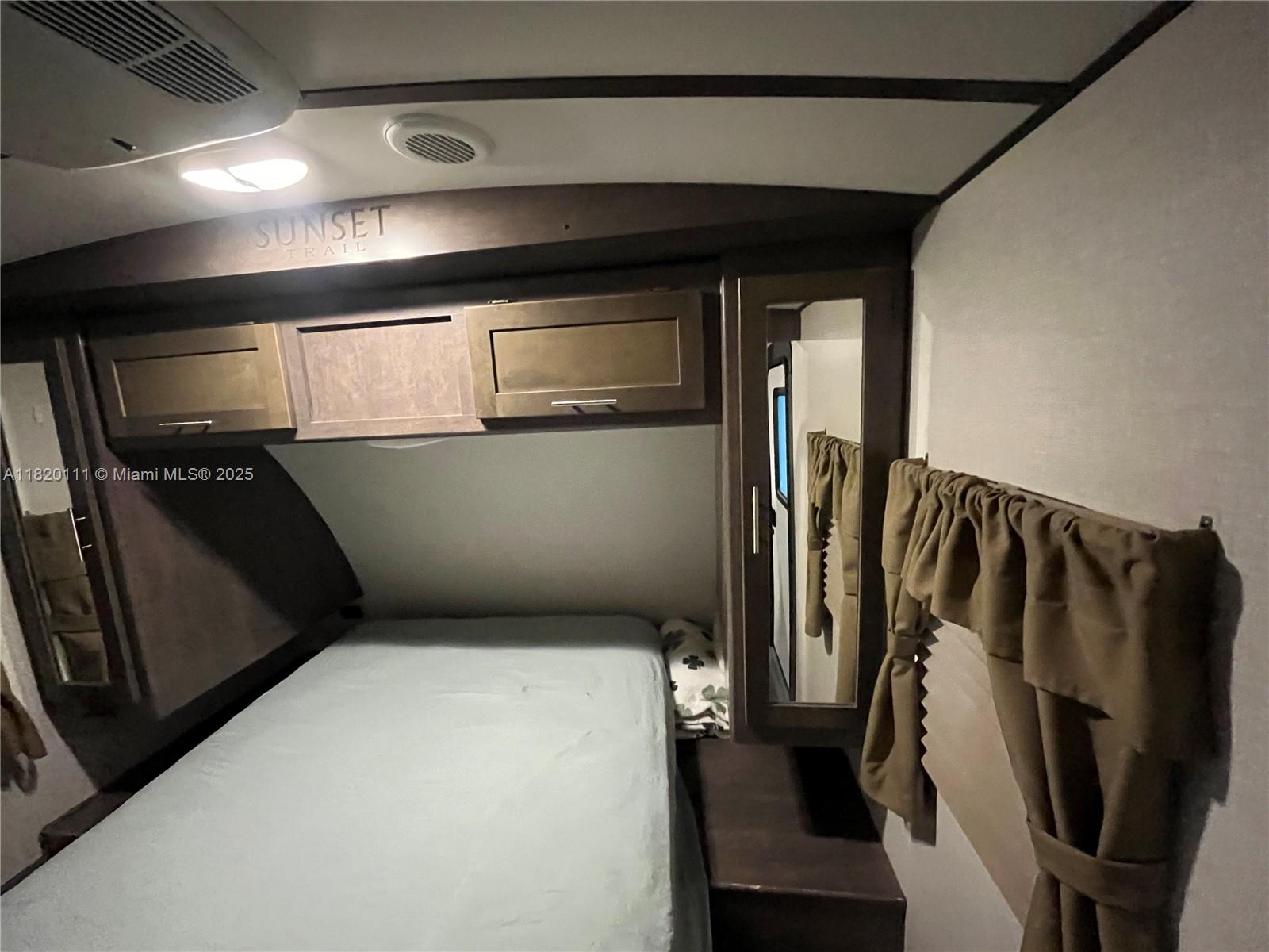 SKY VISTA - Residential Lease