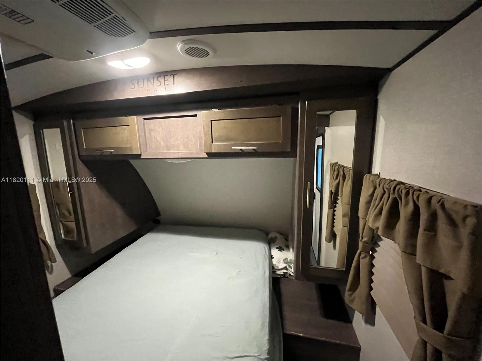 SKY VISTA - Residential Lease