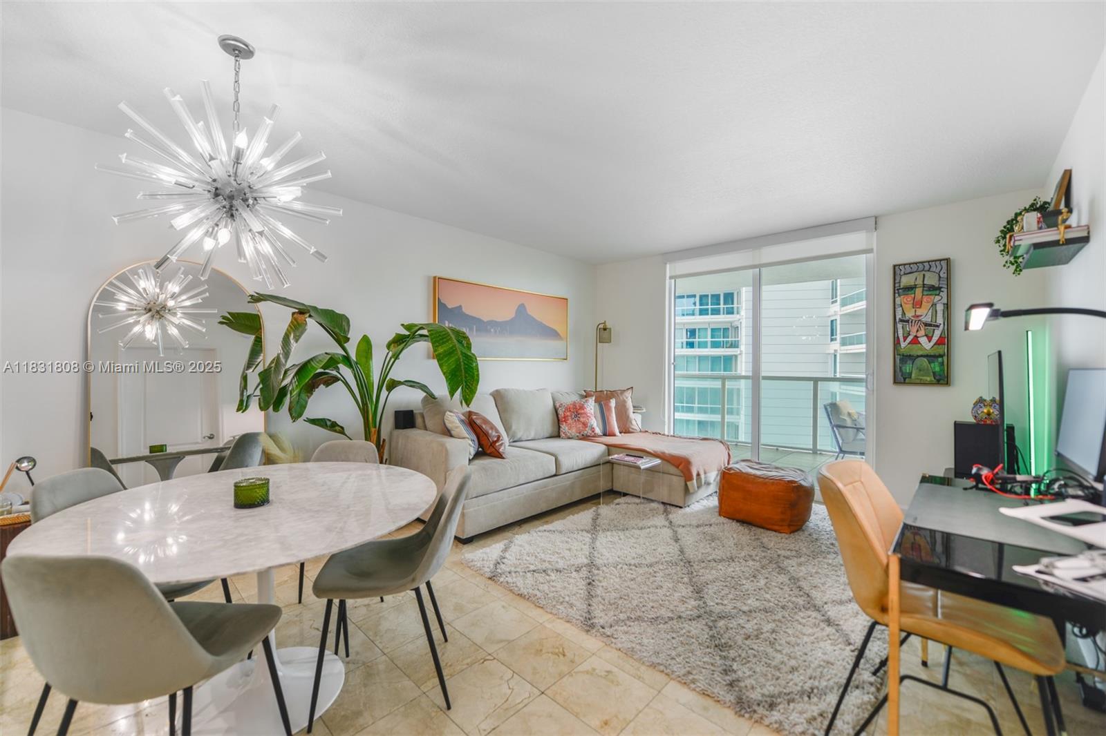 2101 Brickell Ave 2009