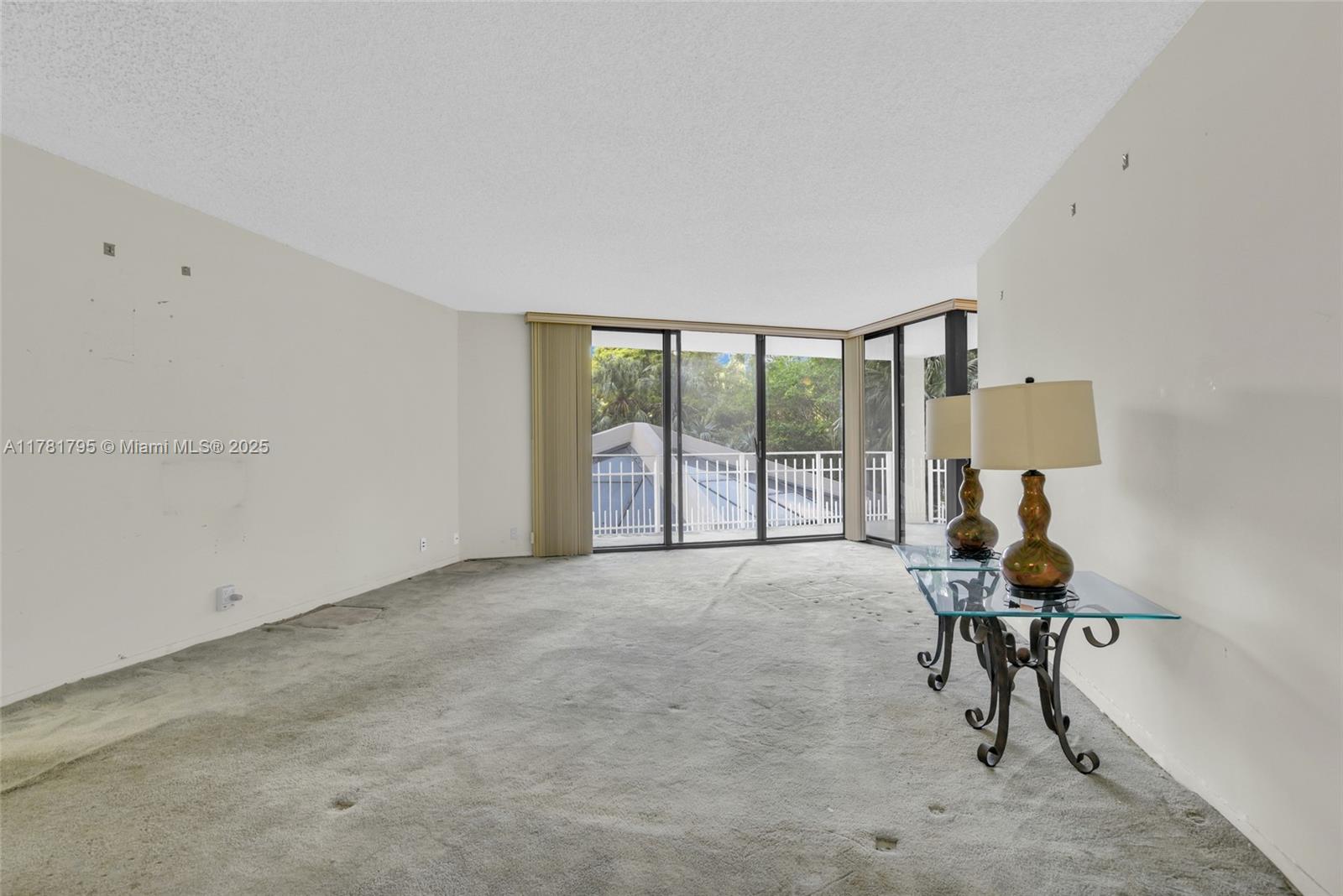 2000 Towerside Ter 307