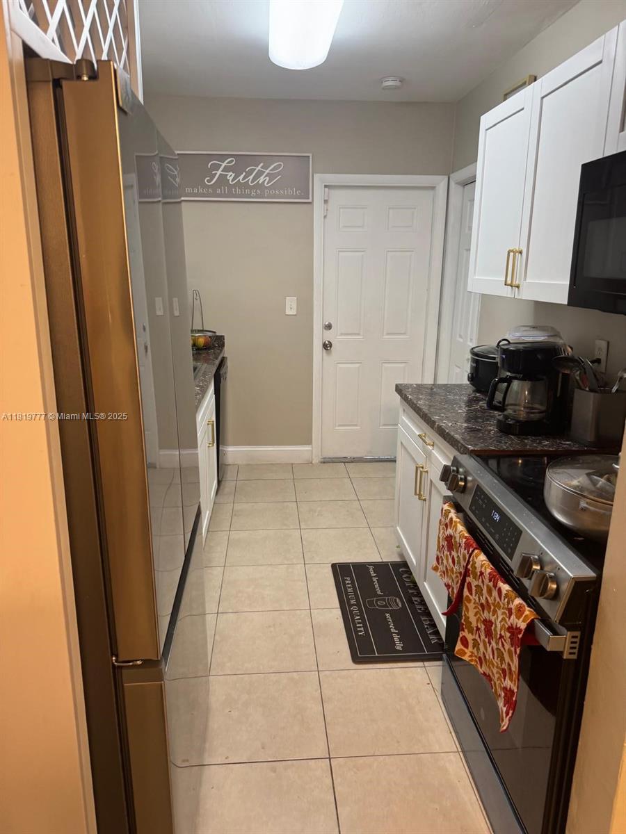 LAKE FOREST SEC 4 - Residential