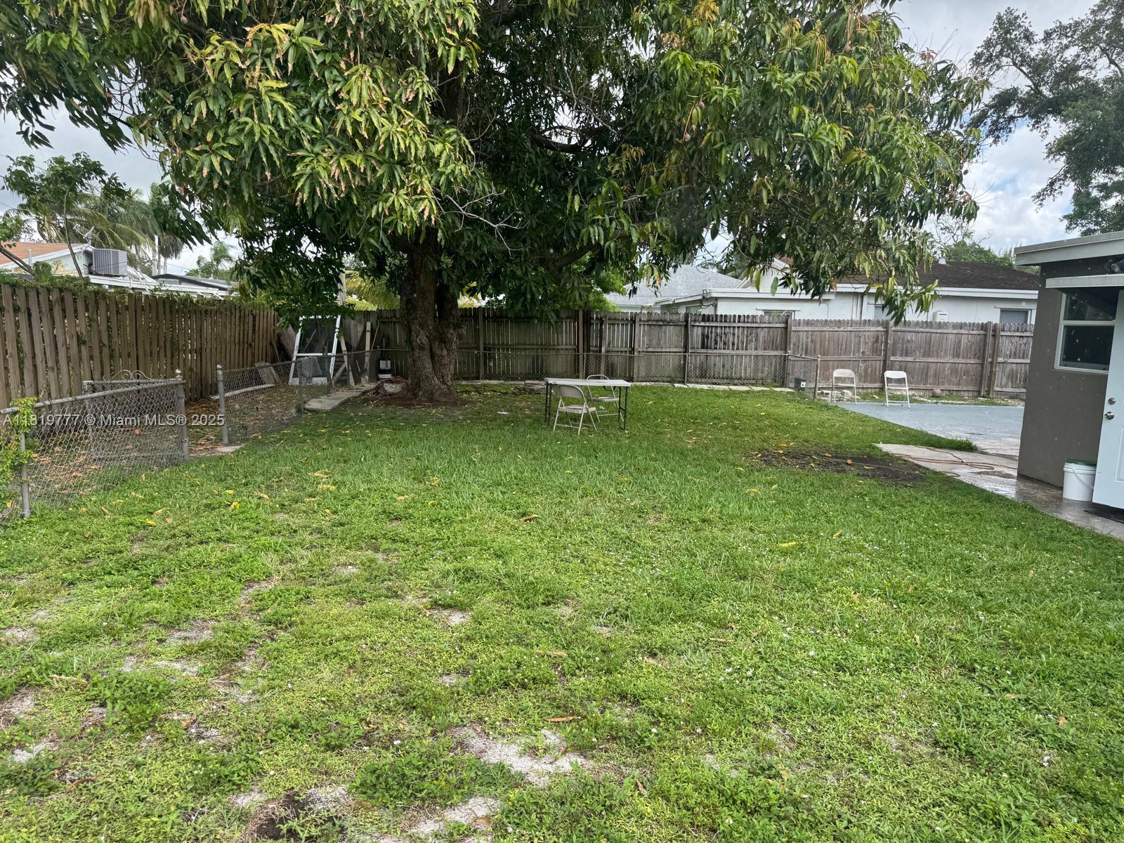 LAKE FOREST SEC 4 - Residential