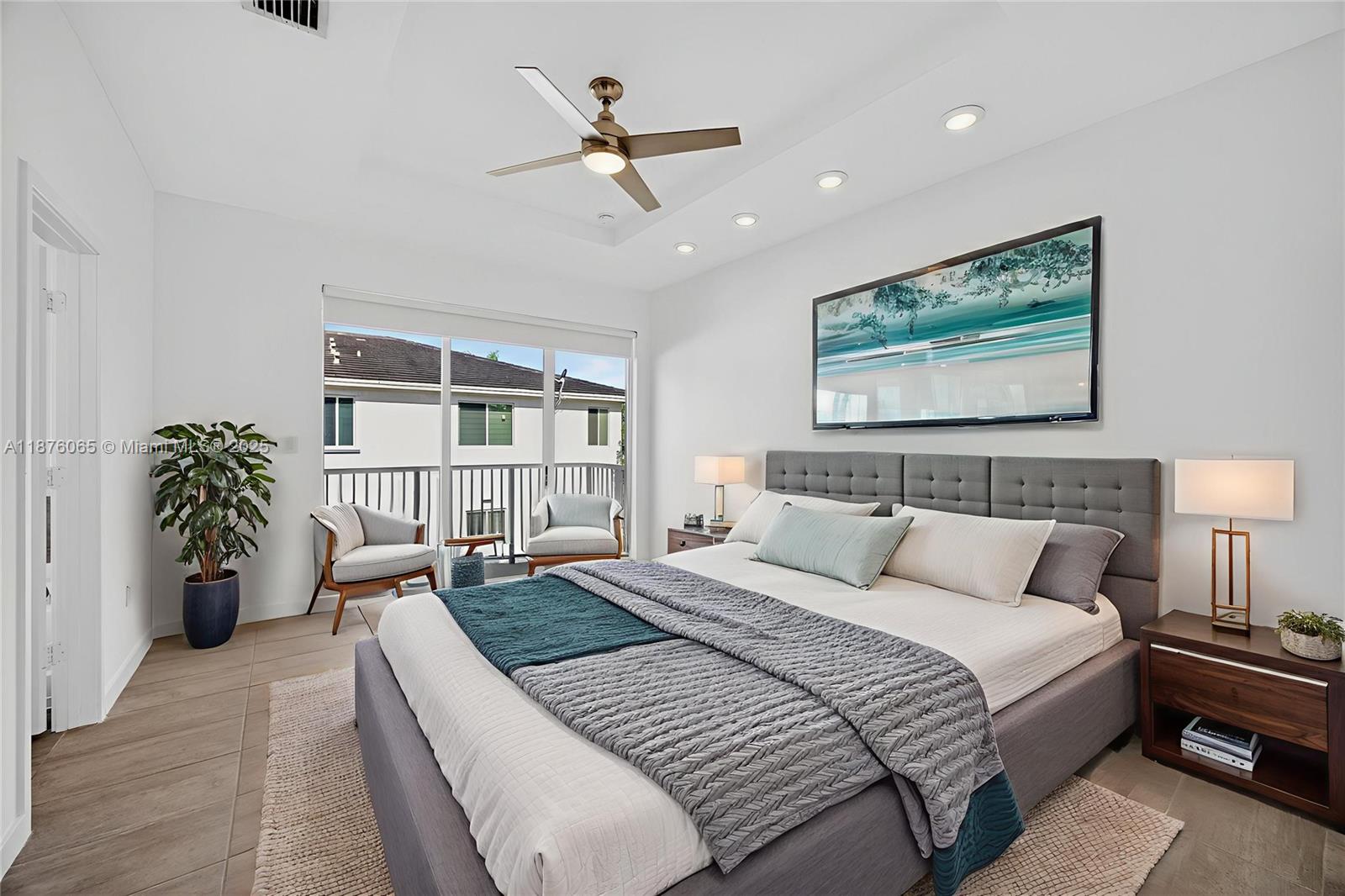 VENETIAN PARC - Residential