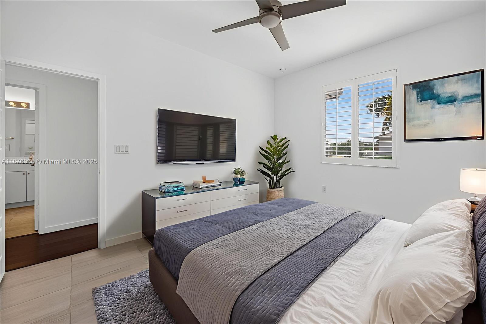 VENETIAN PARC - Residential