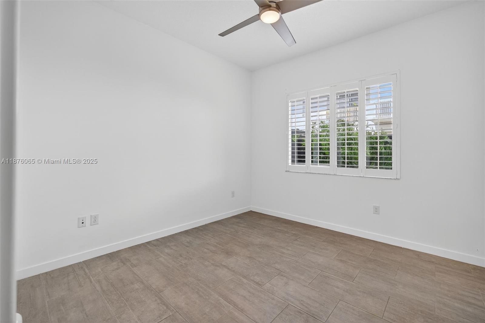 VENETIAN PARC - Residential