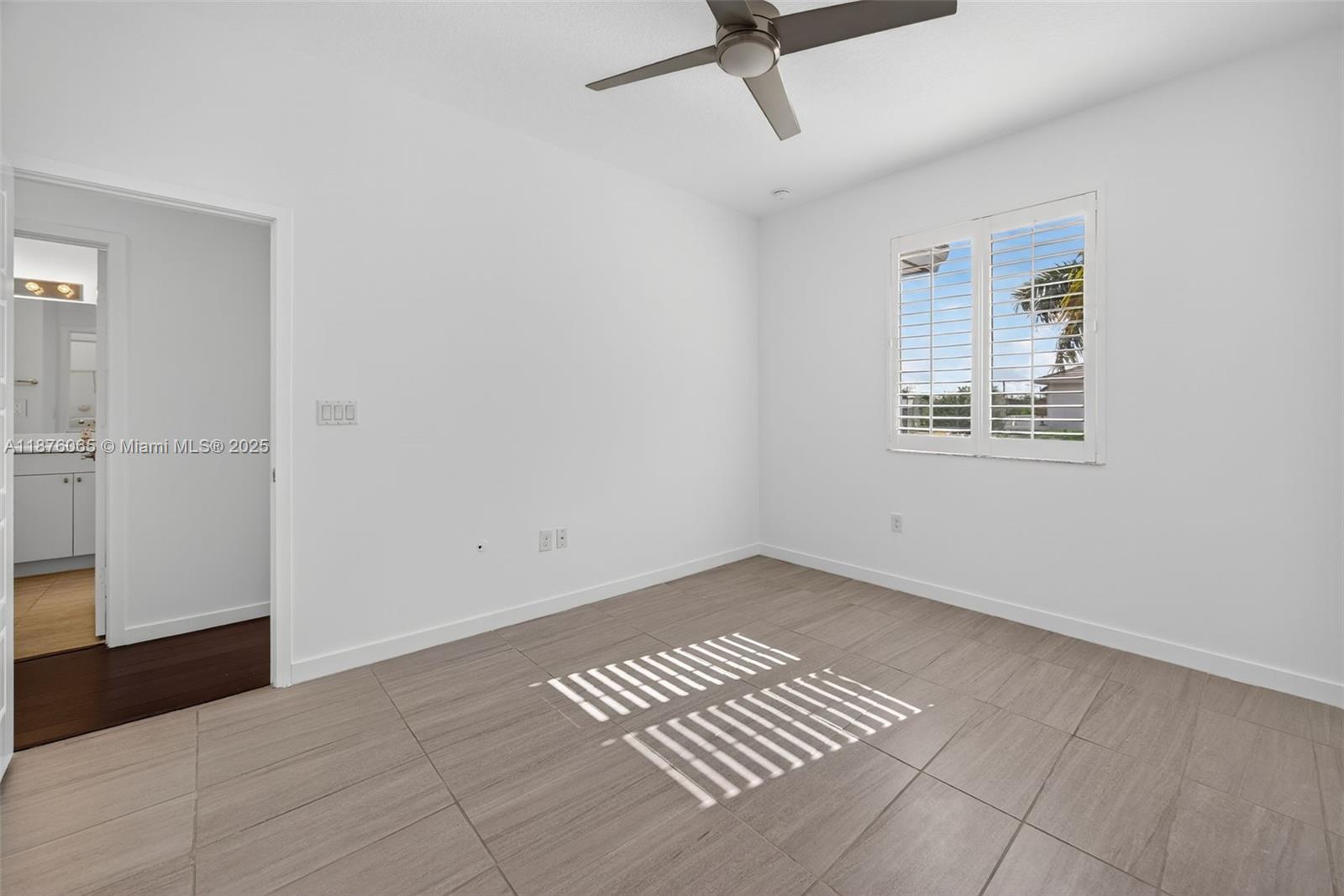 VENETIAN PARC - Residential