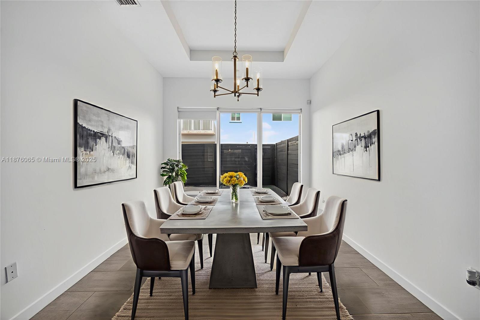 VENETIAN PARC - Residential