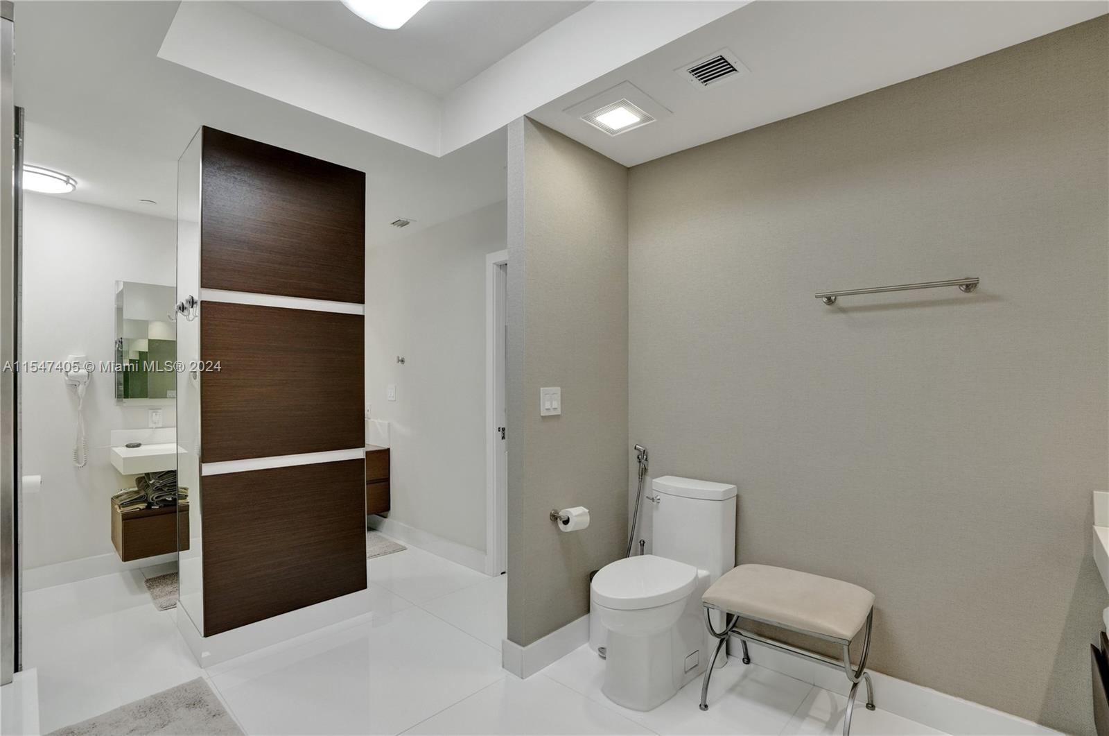 The Palace at Bal Harbour - Residential