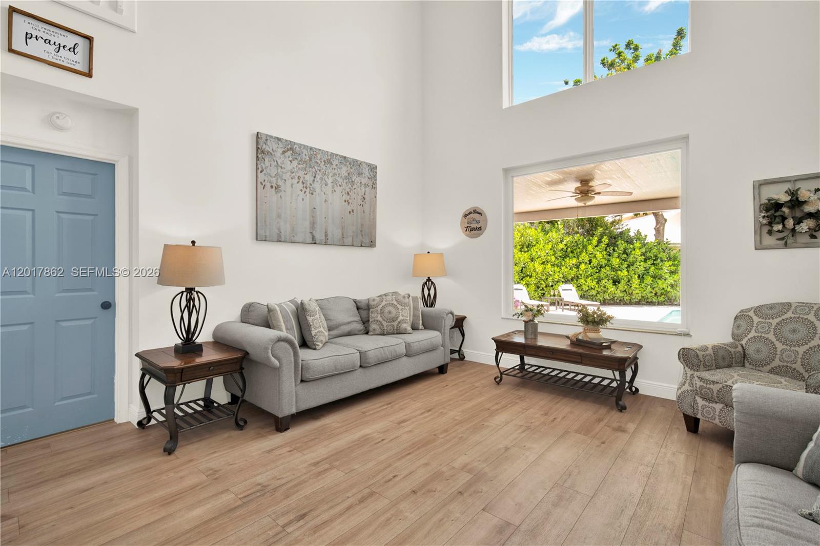 EMBASSY LAKES - Residential