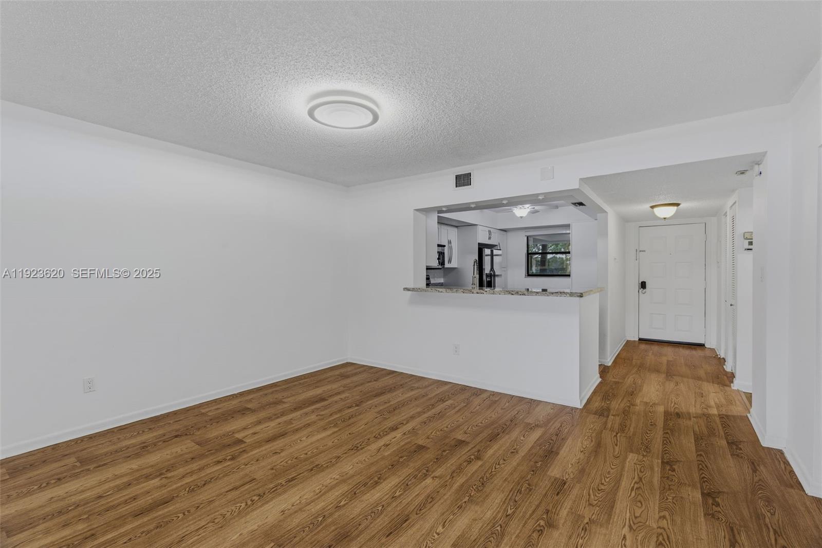 FAIRWAYS AT BONAVENTURE C - Residential