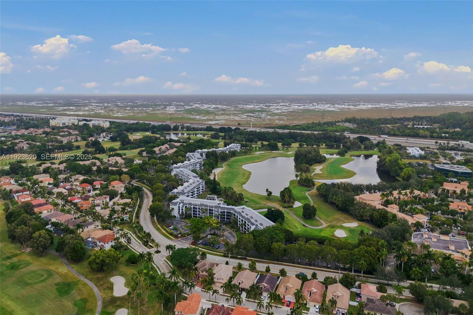 FAIRWAYS AT BONAVENTURE C - Residential