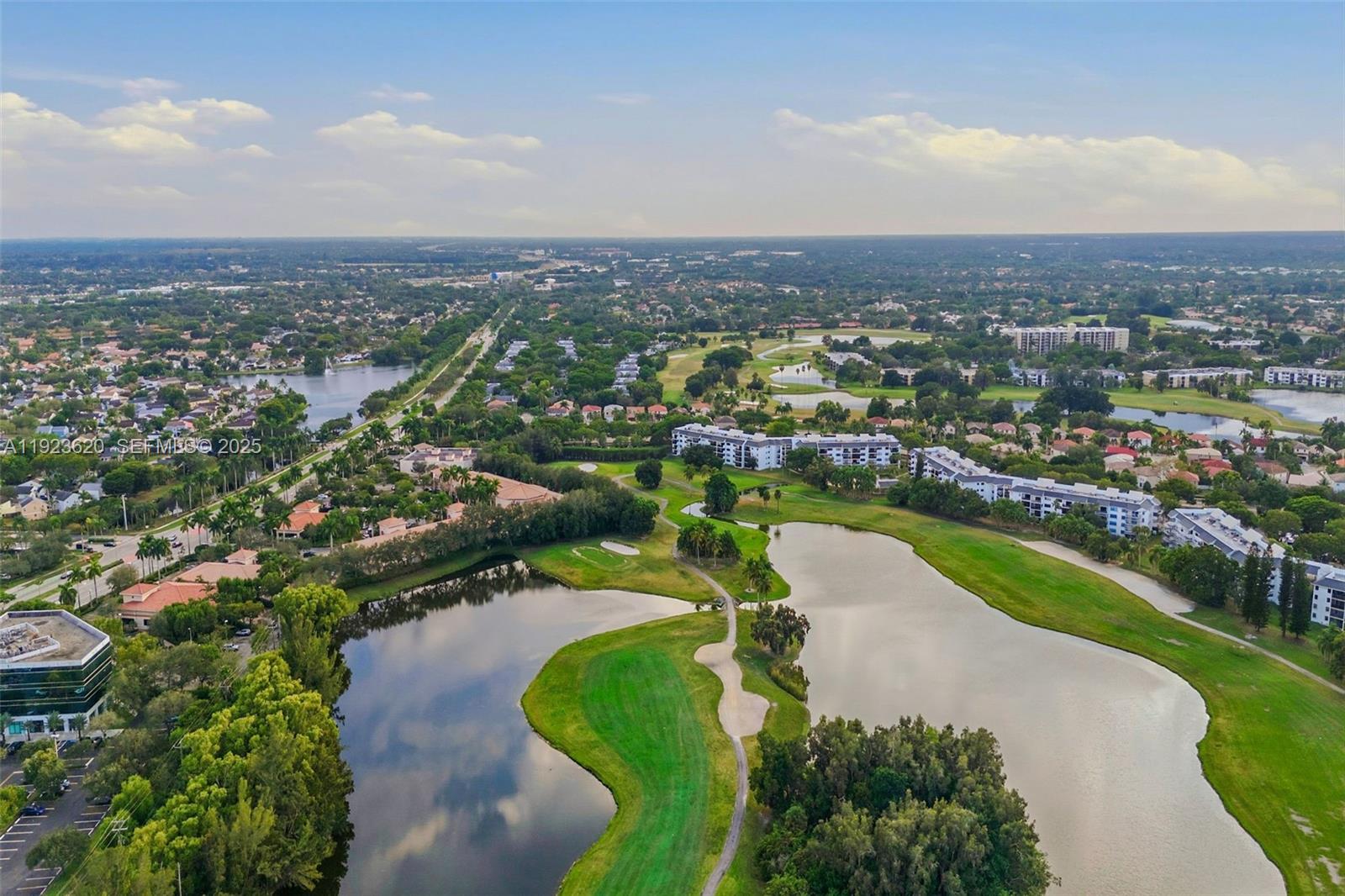 FAIRWAYS AT BONAVENTURE C - Residential