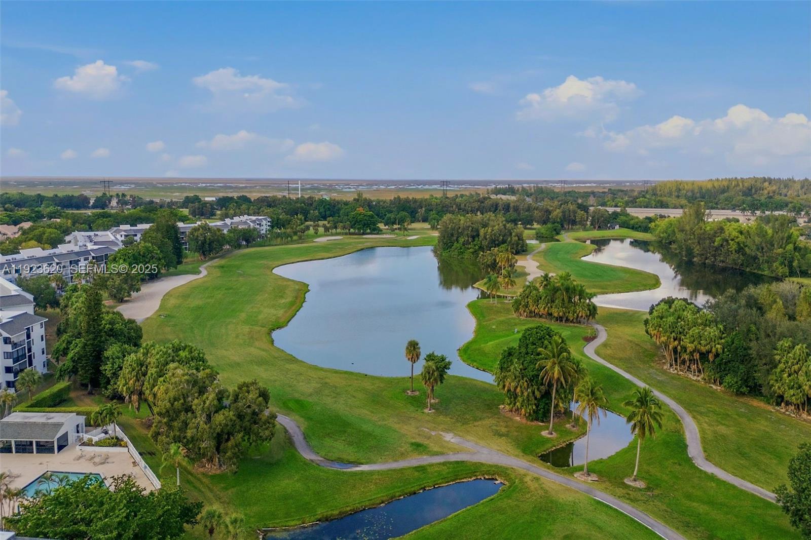 FAIRWAYS AT BONAVENTURE C - Residential