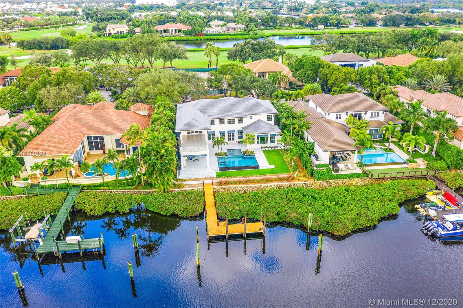 Admirals Cove - Residential