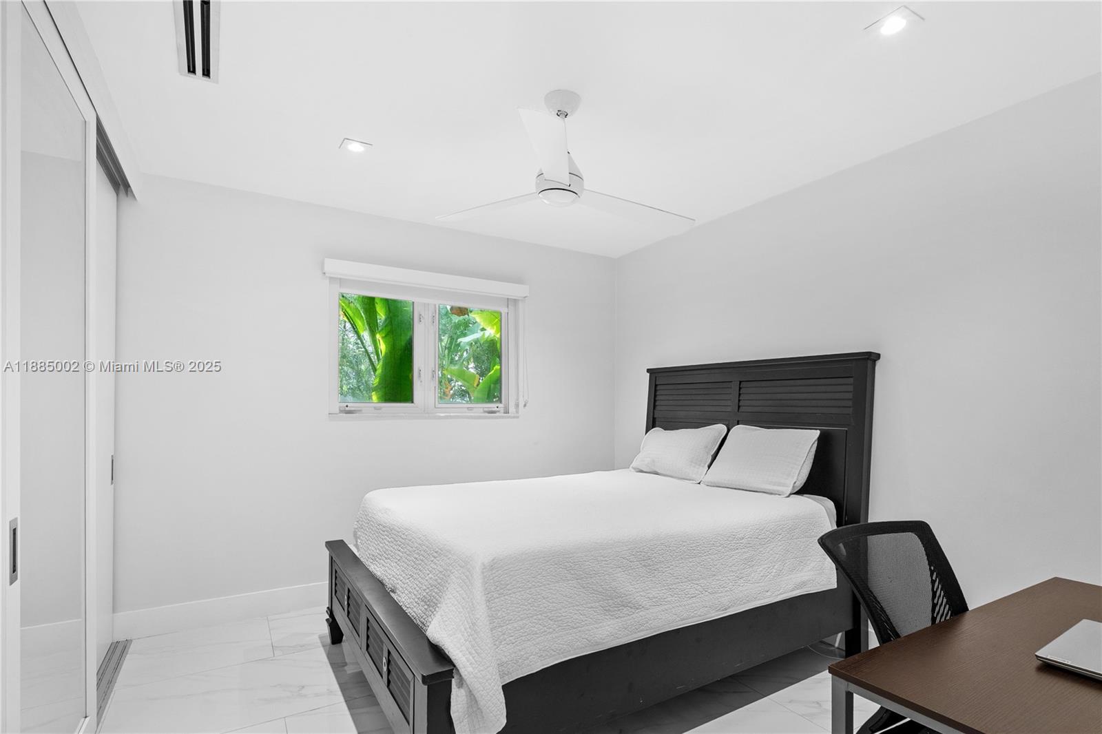 CORAL GABLES SEC E - Residential