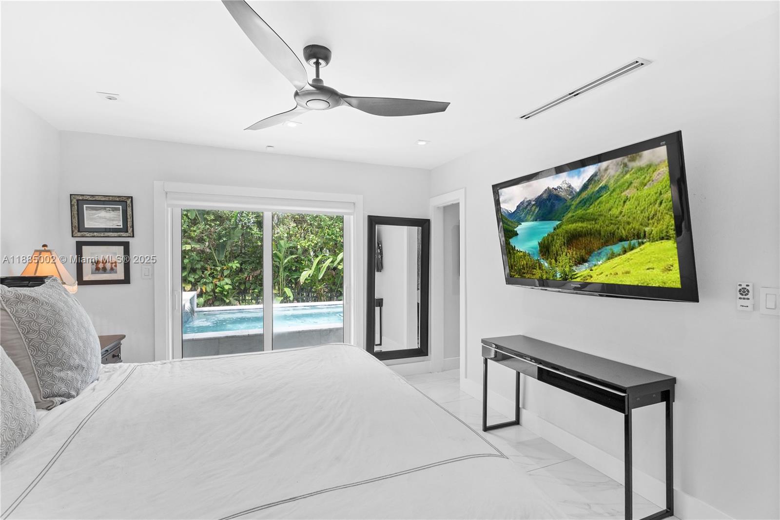 CORAL GABLES SEC E - Residential