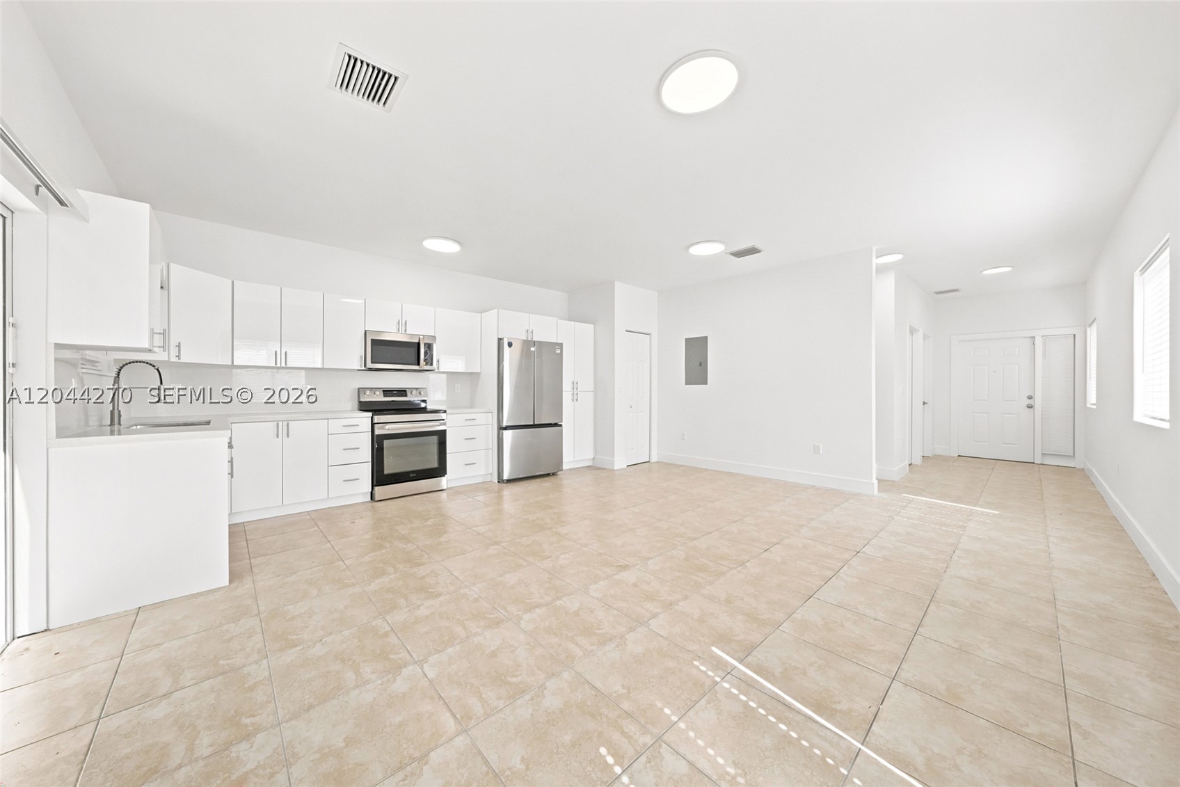 145 NE 60th St 145