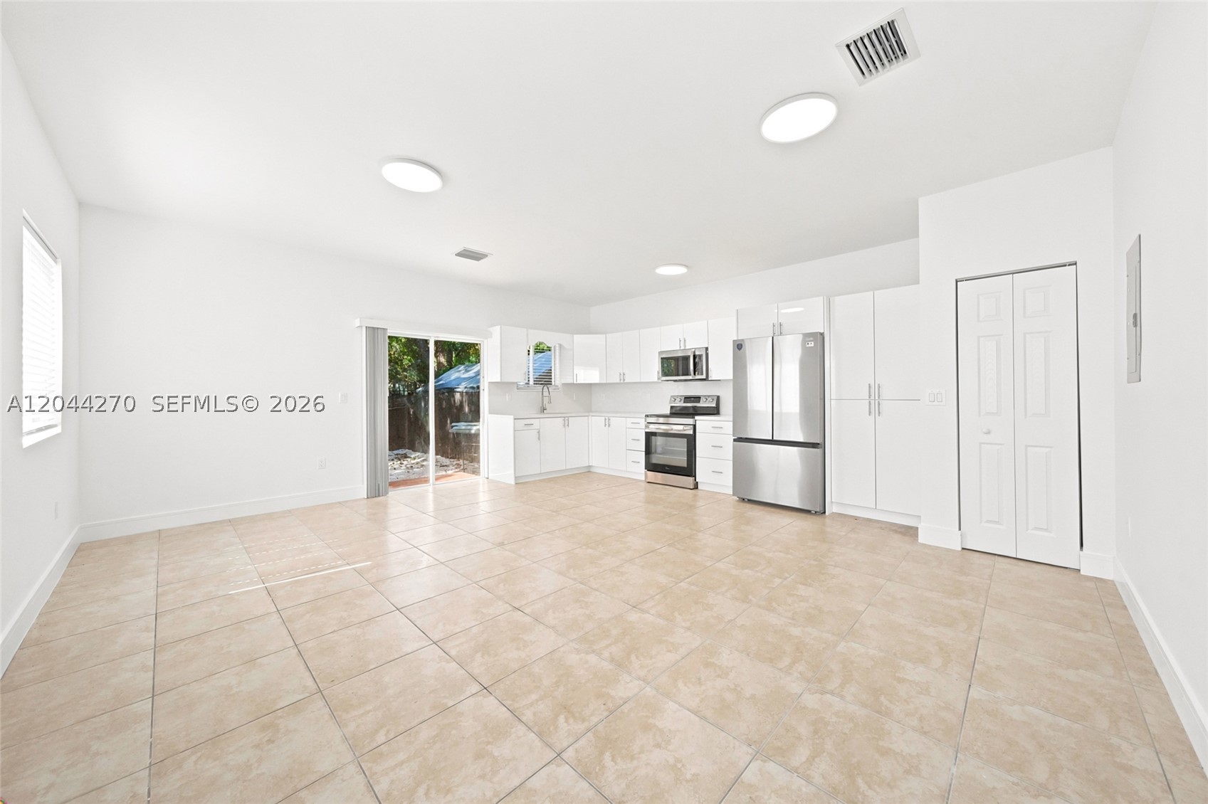 145 NE 60th St 145