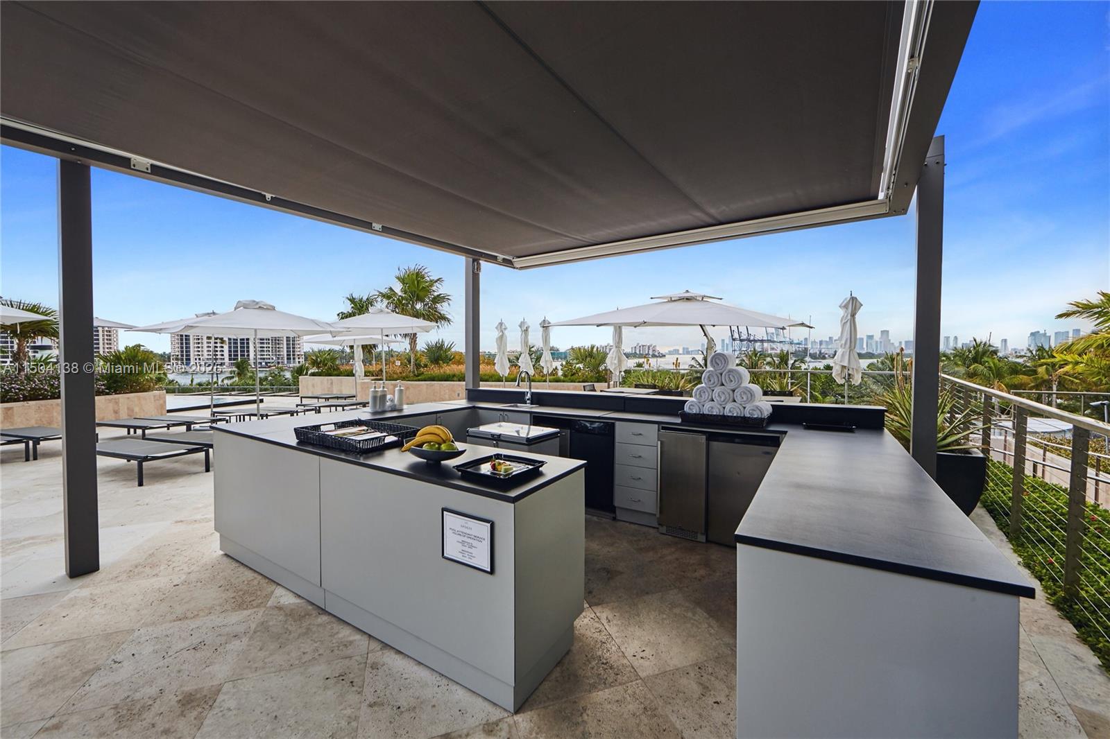 APOGEE CONDO - Residential