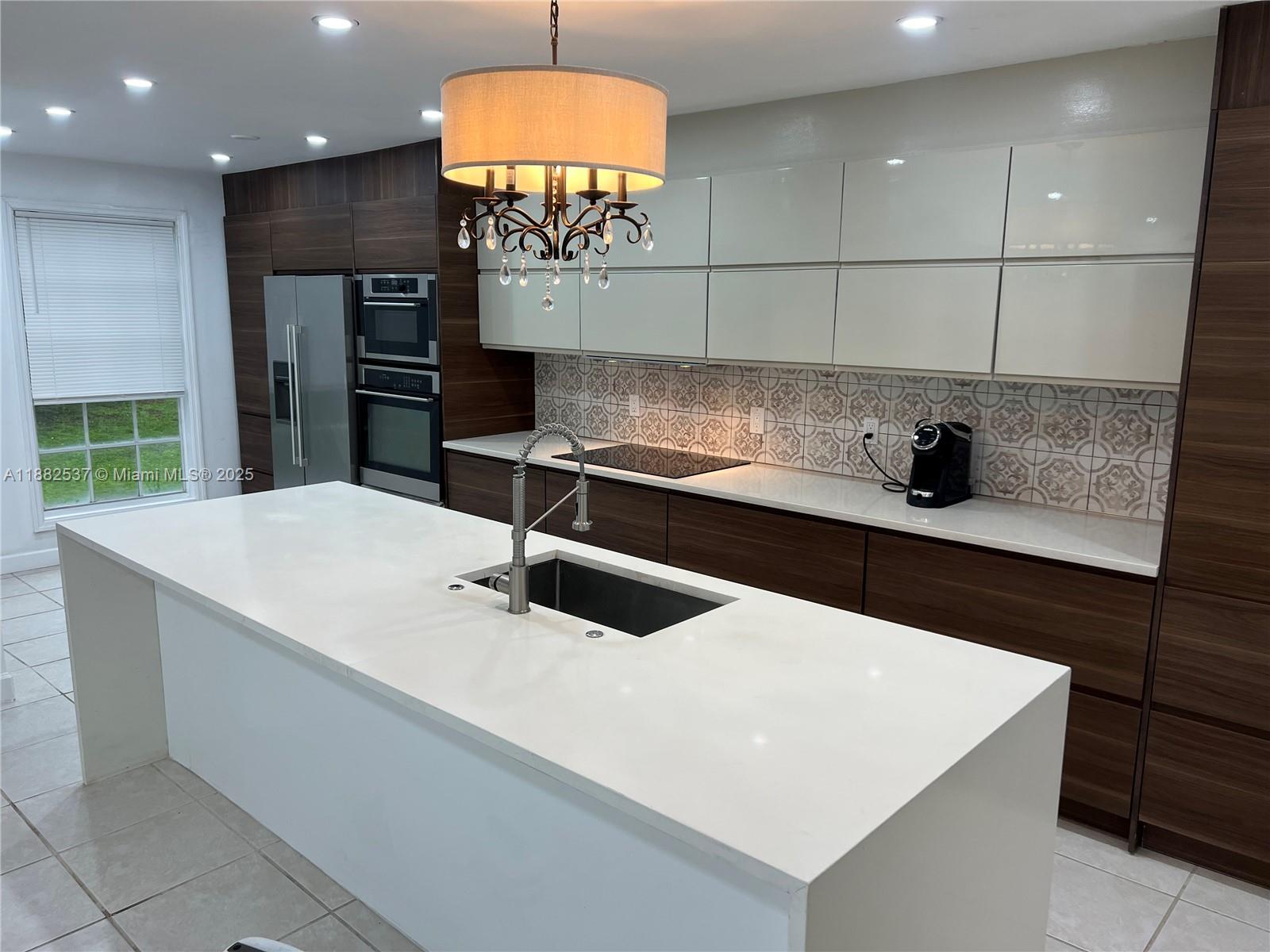 HEATHERWOOD CONDO - Residential Lease