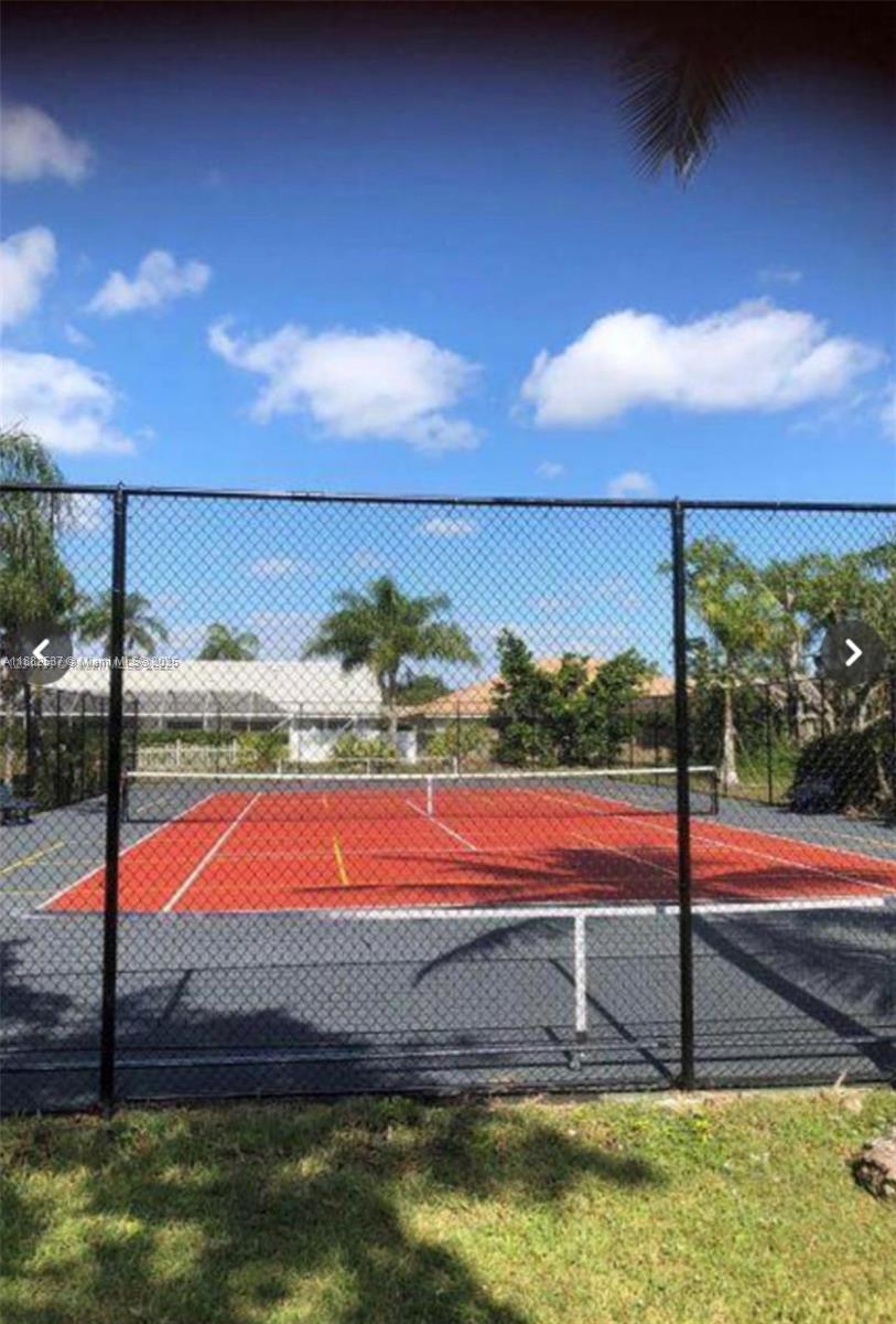 HEATHERWOOD CONDO - Residential Lease