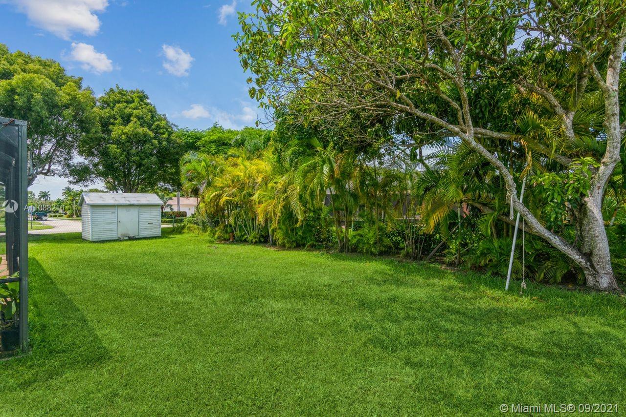 SANDYS ESTATES - Residential