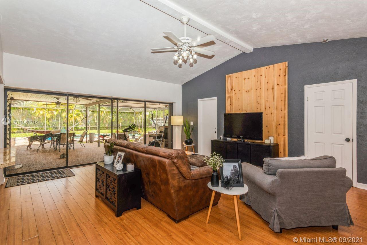 SANDYS ESTATES - Residential