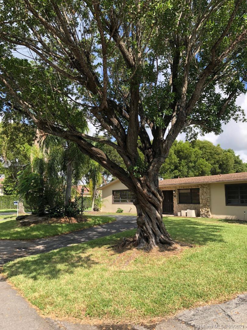 SANDYS ESTATES - Residential