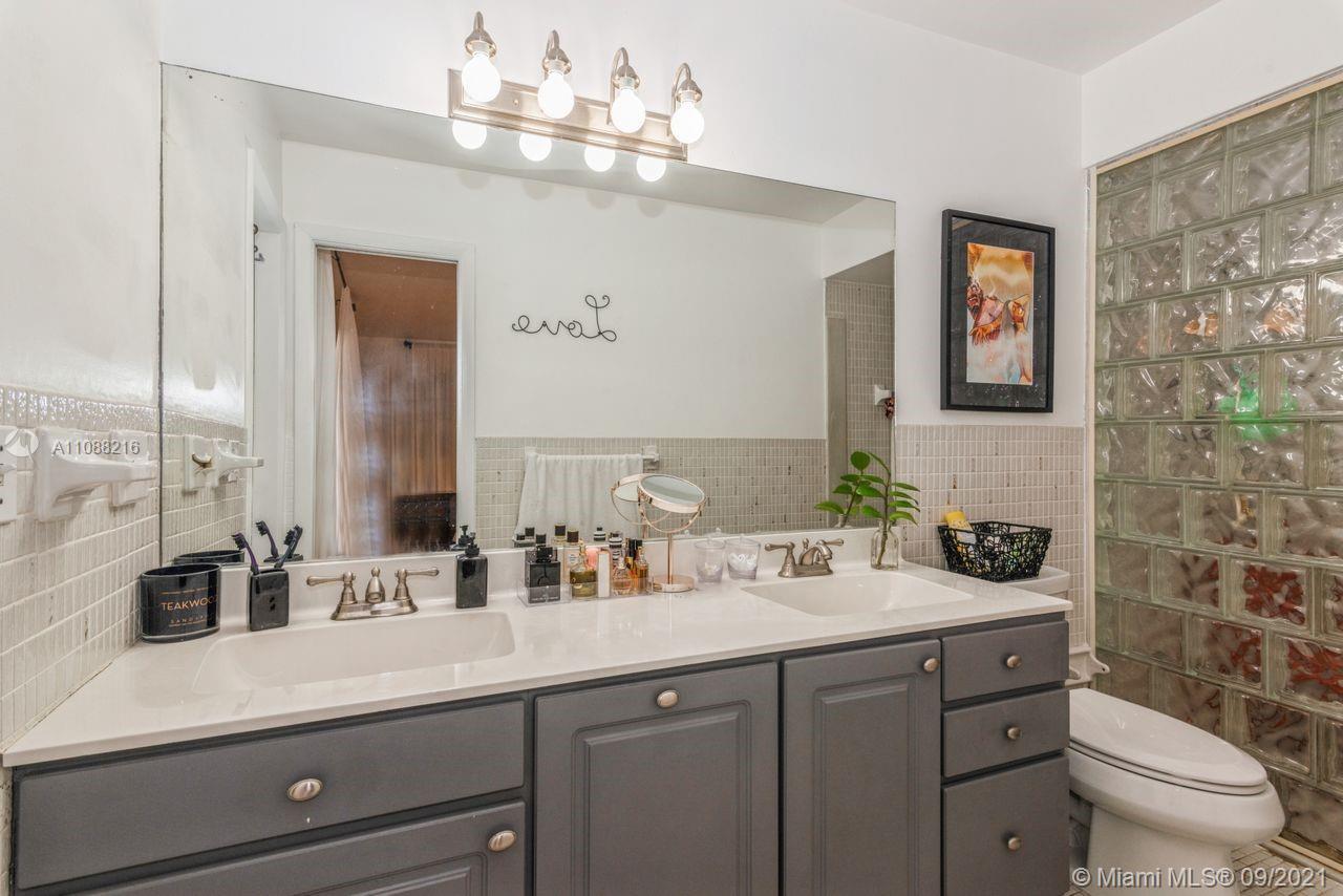 SANDYS ESTATES - Residential