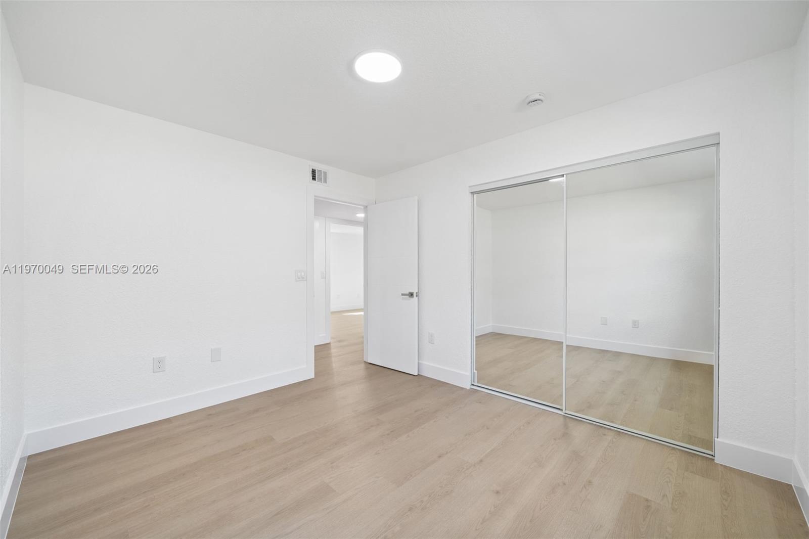 LIBERIA - Residential