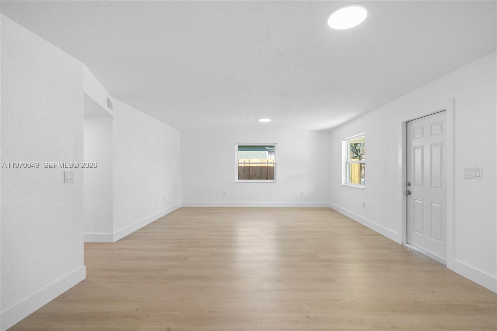 LIBERIA - Residential