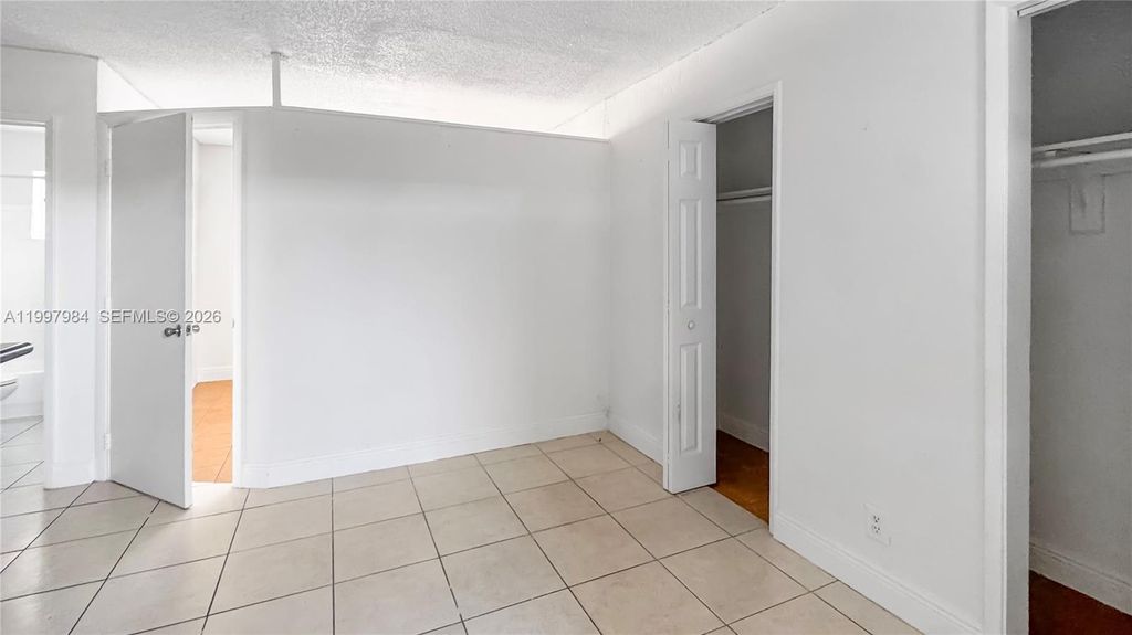 Photo of 4081 N Dixie Hwy #20, Oakland Park, FL 33334 (MLS # A11997984)