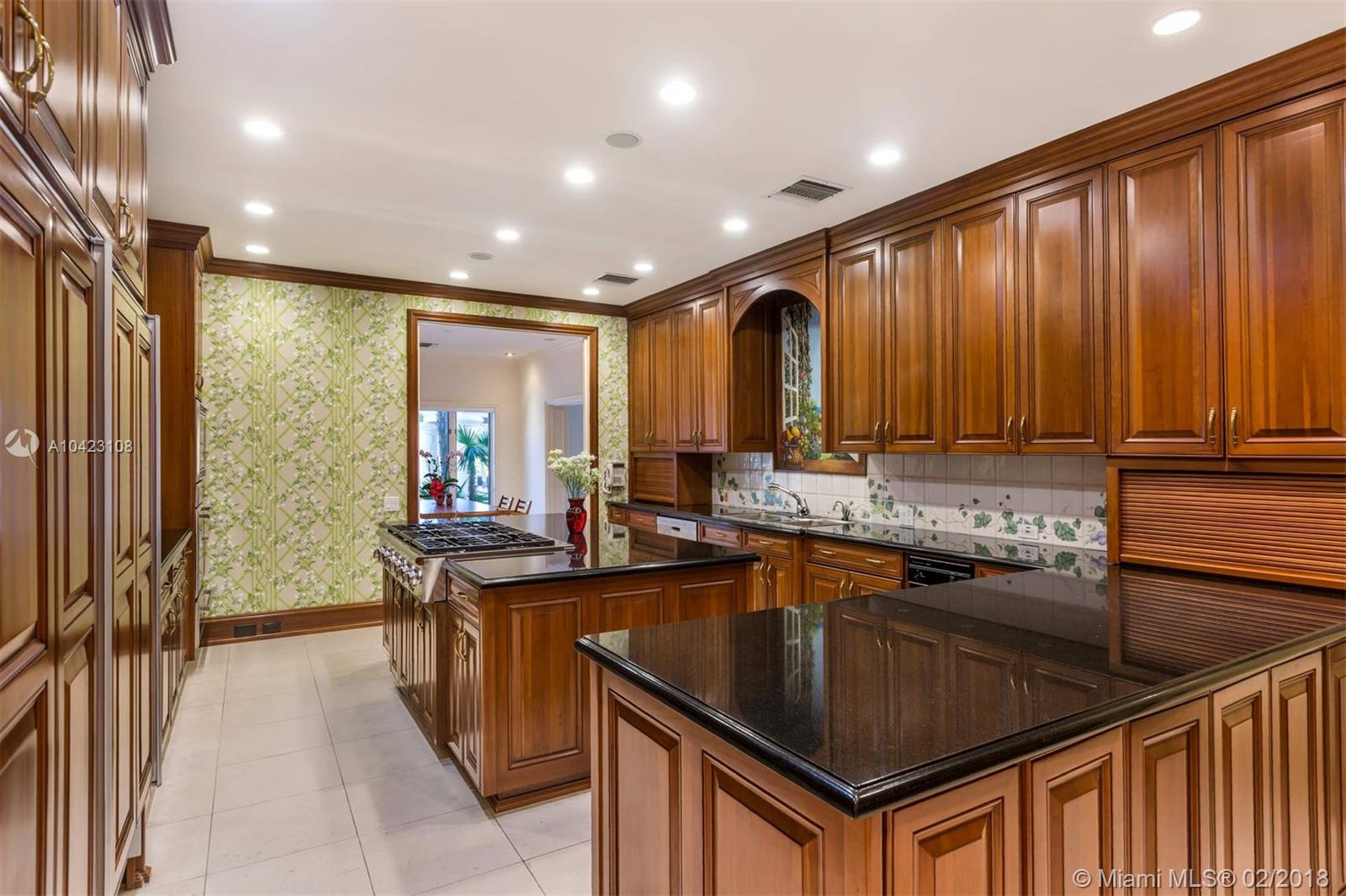 GABLES ESTATES NO 2 - Residential